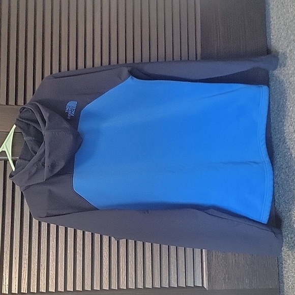 The North Face Jacket - Picture 2 of 7